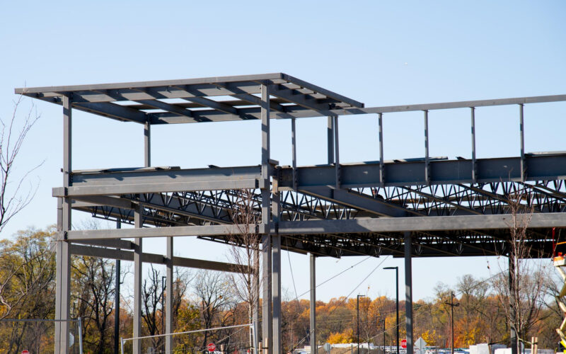 Усиление металлоконструкций: когда нужно, как делают и сколько это стоит